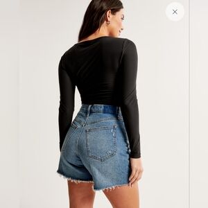 Abercrombie & Fitch Women's High Rise Dad shorts size 2